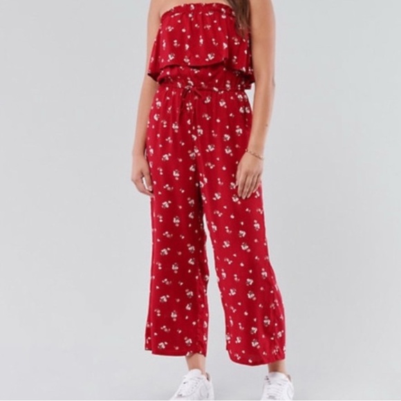 Hollister Pants - 🆕 Hollister • Red • Strapless • Floral Jumpsuit